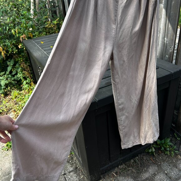 Aritzia Brax Linen Jumpsuit - Picture 6 of 10